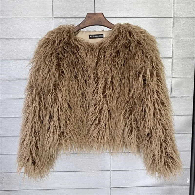 Shaggy Monogo coat