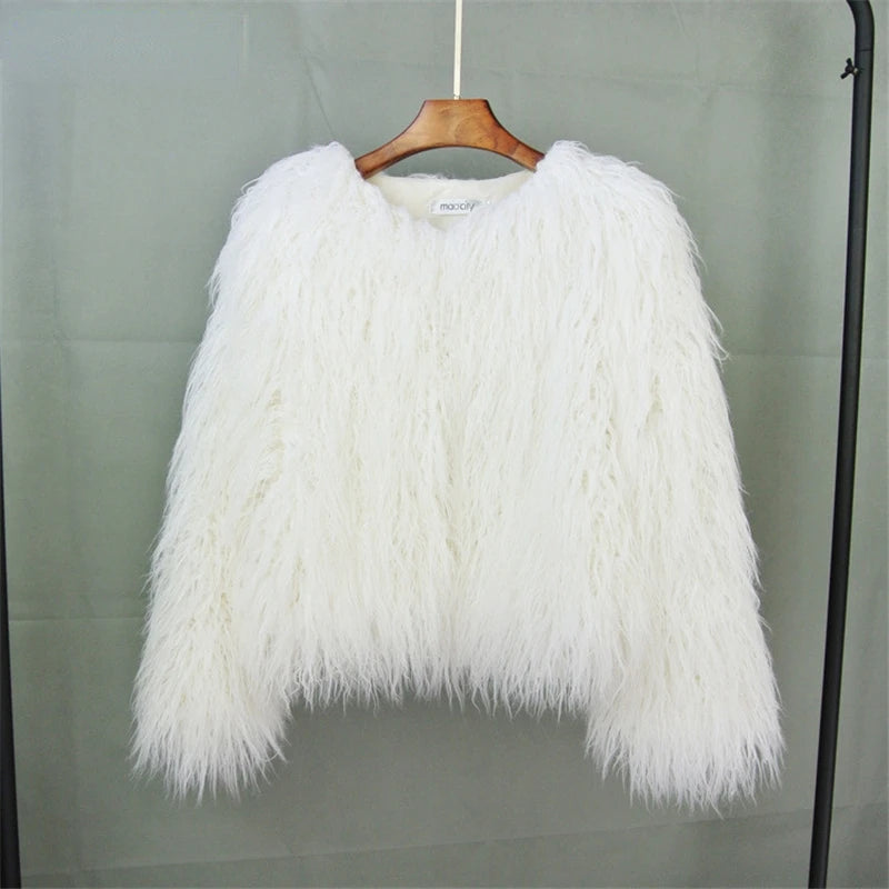 Shaggy Monogo coat
