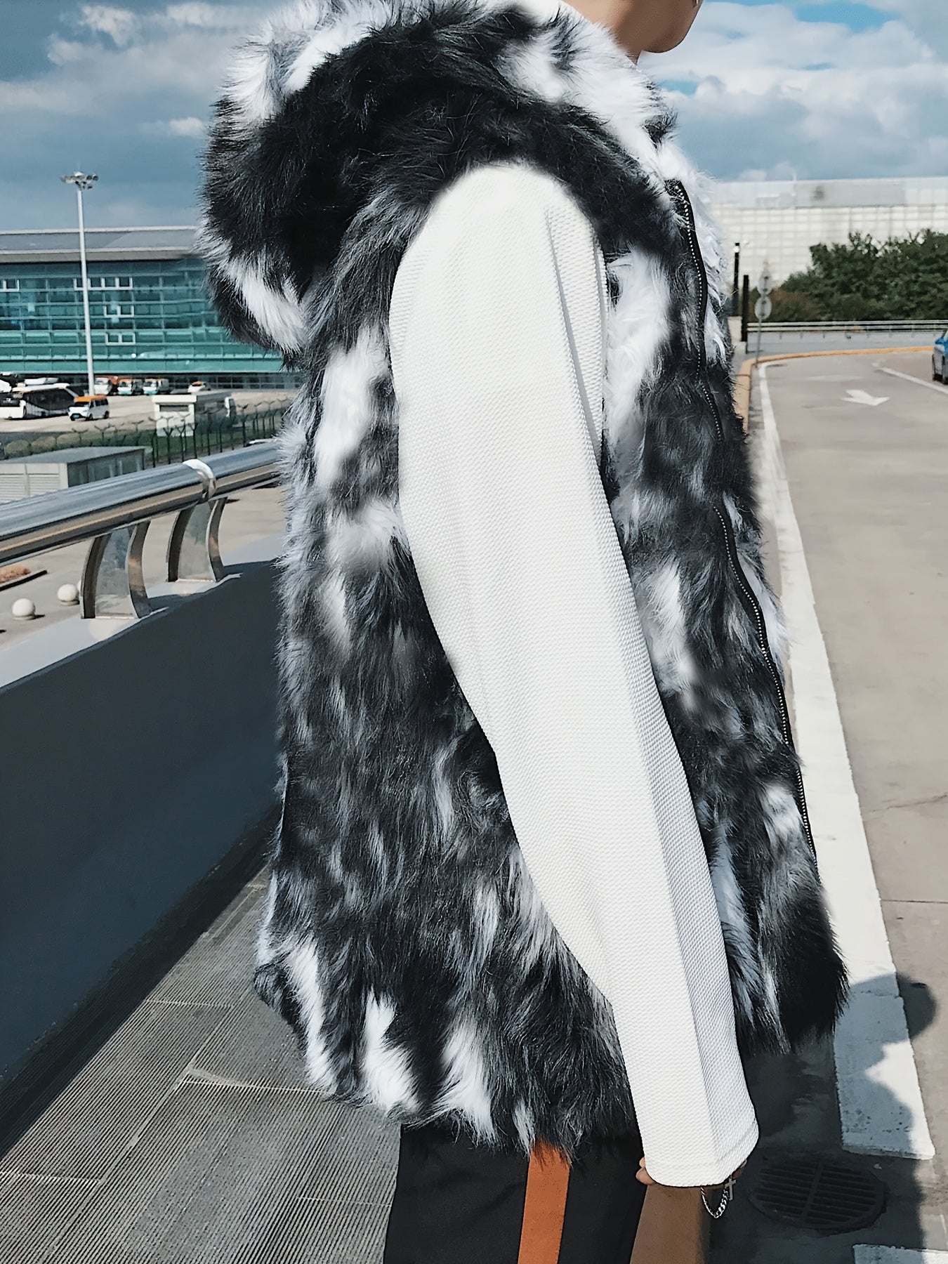 Men's Faux Fur Hooded Zip-Up Vest, Warm Winter Casual Jacket